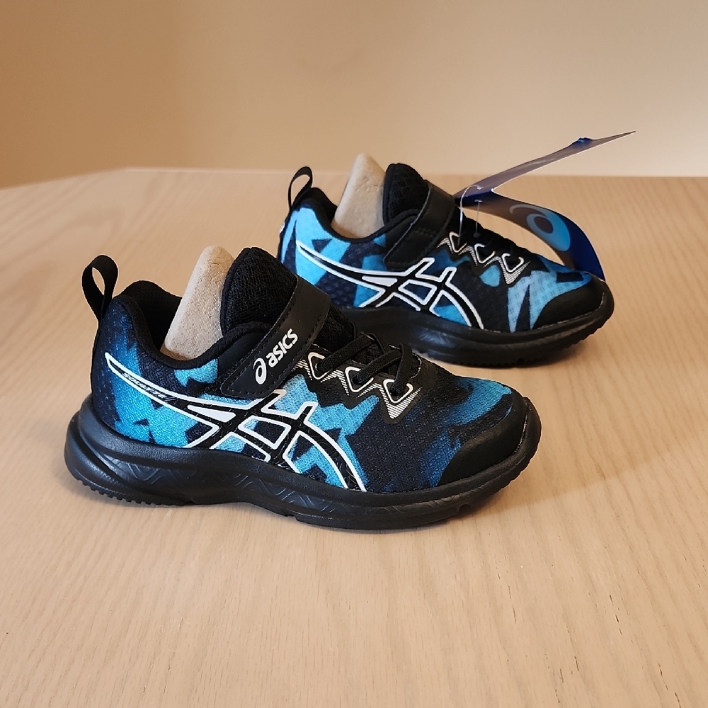 Asics Kids' Black and Blue Sneakers